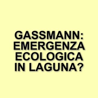 Alessandro Gassmann denuncia l'emergenza ecologica nella laguna di Orbetello