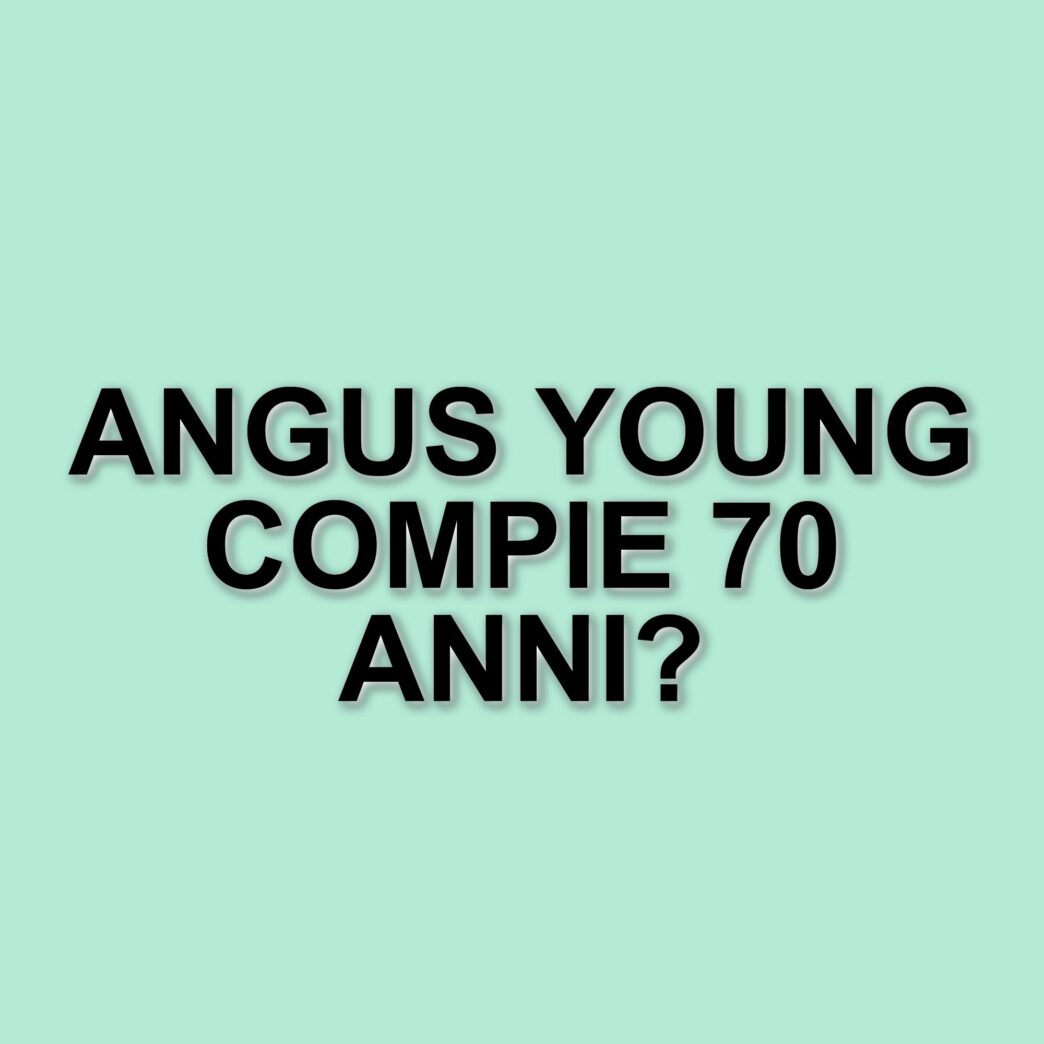 Angus Young compie 70 anni: un viaggio nella carriera del chitarrista degli AC/DC