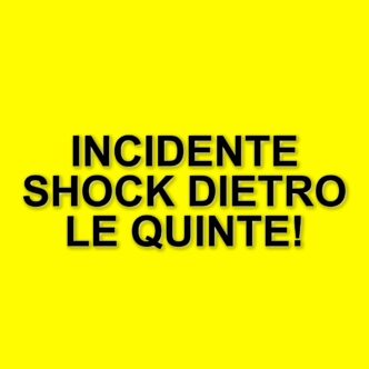 Carlo Amleto si fa male dietro le quinte di Stasera tutto è possibile: il curioso incidente