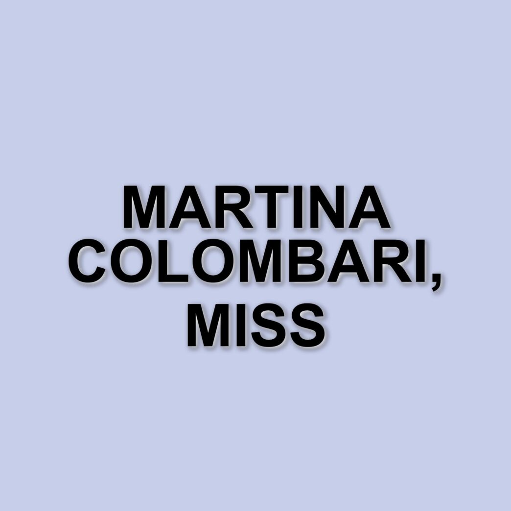 Martina Colombari compie 50 anni: un viaggio tra carriera e vita privata