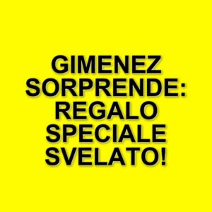 Santiago Gimenez sorprende un fan con un regalo speciale prima della semifinale contro il Canada