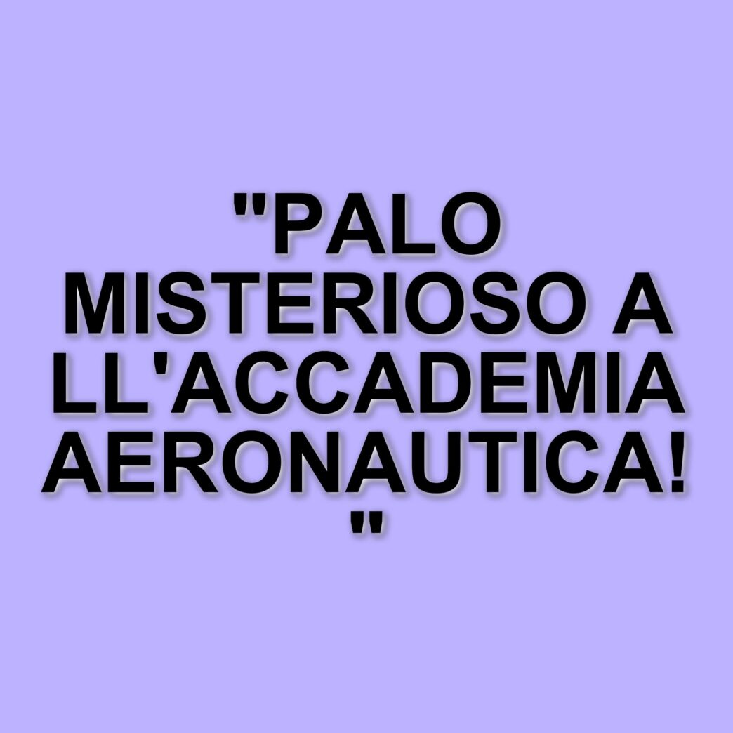 Un imponente palo installato all'Accademia Aeronautica di Pozzuoli: ecco il suo scopo