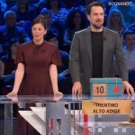 Affari tuoi: steven dal trentino alto adige vince 130 mila euro con un cambio rischioso