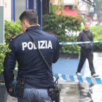 Aggressione a milano: uomo in semilibertà accoltella collega e poi si dà alla fuga