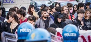 Aggressioni_nelle_scuole_a_gen