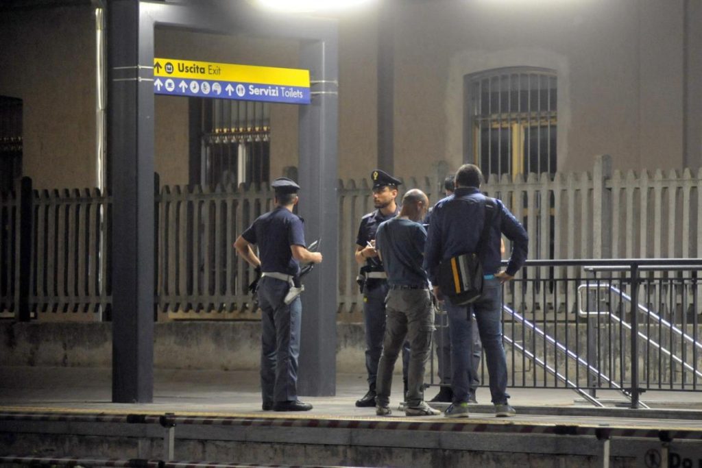 Alla_stazione_di_melegnano_arr