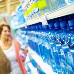 Altromercato, qualità, sicurezza e sostenibilità: l’analisi dettagliata di Altroconsumo sulle acque minerali nei supermercati italiani