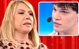 Amici_24%2C_anna_pettinelli_scri