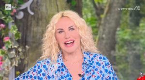 Antonella_Clerici_riceve_compl