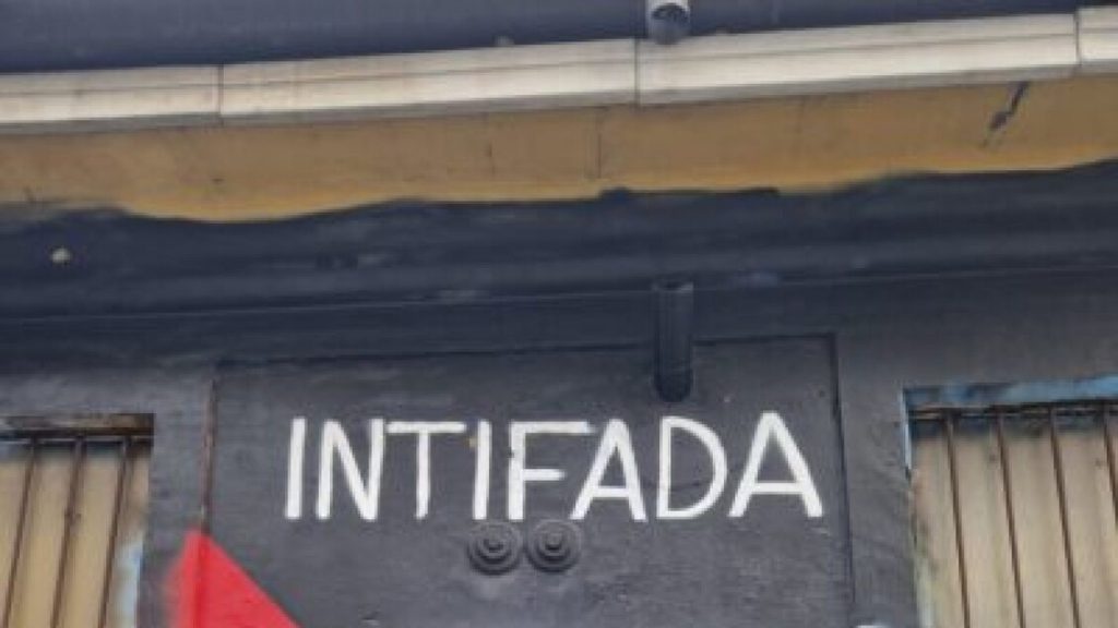Atti_intimidatori_al_centro_so