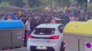 Auto_investe_una_quindicina_di
