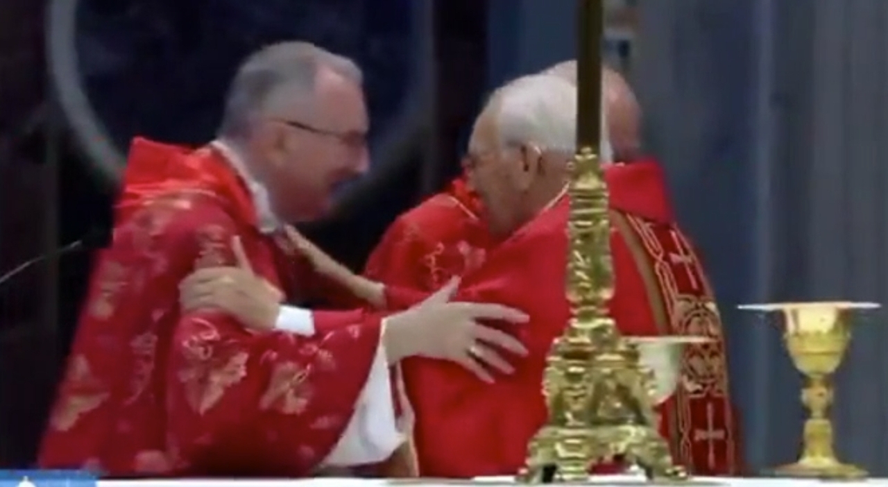 Conclave_2025%2C_cardinale_giova