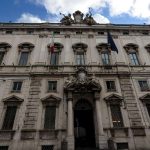 Congedi parentali per coppie omogenitoriali: la questione arriva alla corte costituzionale