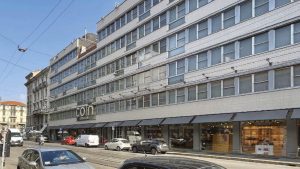Corso_vercelli_a_milano%2C_il_pa