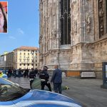 Detenuto evaso a milano uccide una donna e ferisce un collega prima di suicidarsi al duomo