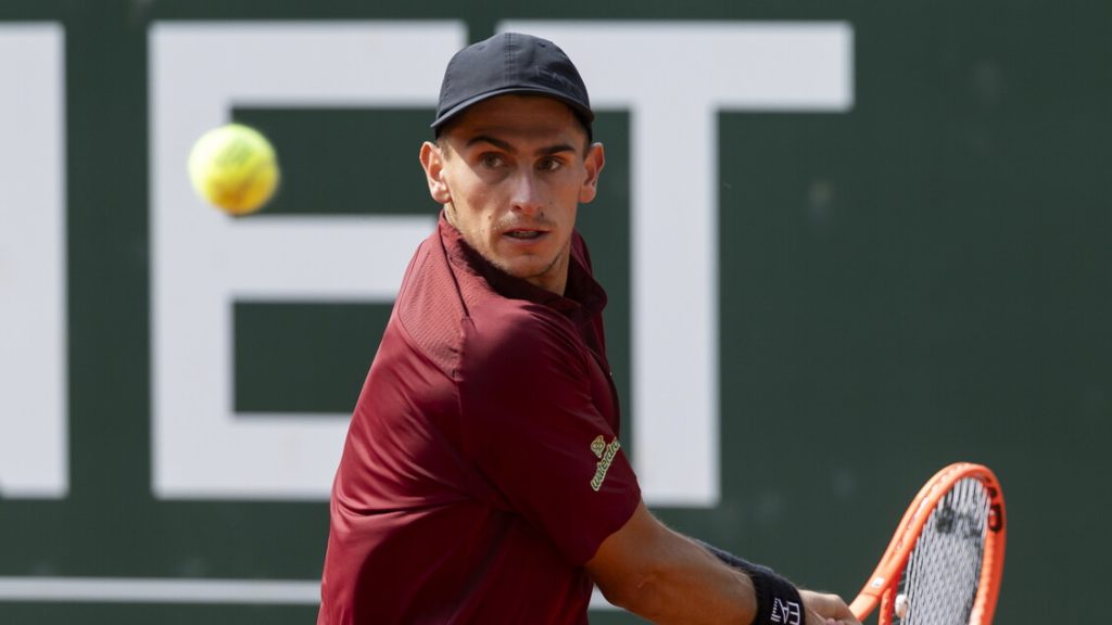 Djokovic_e_arnaldi_si_sfidano_