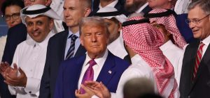 Donald_trump_nel_golfo_persico