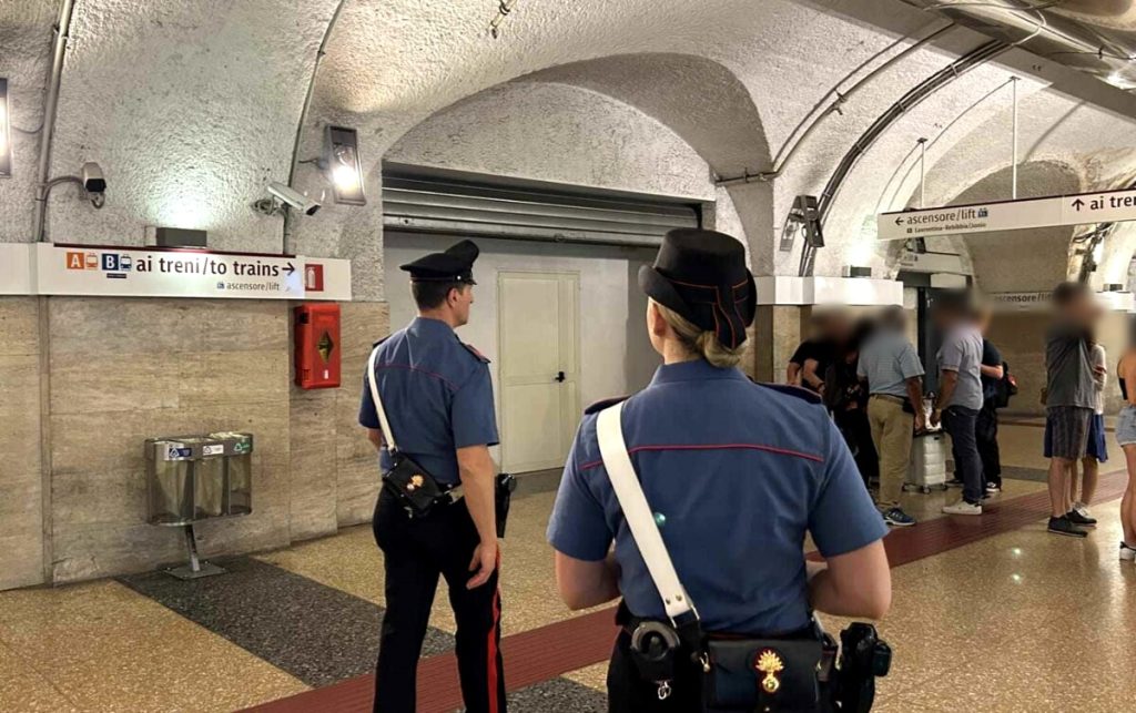 Donna_congolese_fermata_a_roma