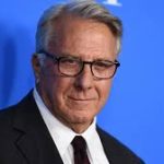Dustin Hoffman e alison brie protagonisti in the revisionist, nuovo dramma psicologico pronto per il mercato di cannes