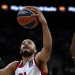 Ea7 milano vince gara4 contro trento e conquista la semifinale playoff 2025 con shields protagonista assoluto