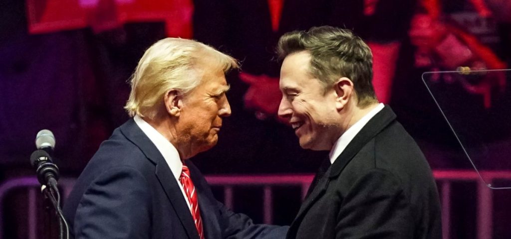 Elon_musk_lascia_il_dipartimen