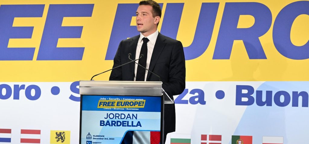 Emmanuel_macron_tra_politica_e