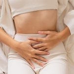 Endometriosi, sintomi e terapie: cosa sapere per riconoscerla e affrontarla nel modo corretto