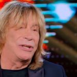 Enzo paolo turchi racconta la sua storia d’amore con carmen russo e le difficoltà della sua infanzia