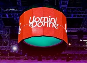 Ex_tronista_di_uomini_e_donne_
