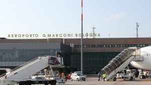 Fermato_all%E2%80%99aeroporto_di_bolog