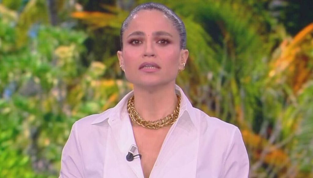 Flop_isola_dei_famosi_2025%3A_tr