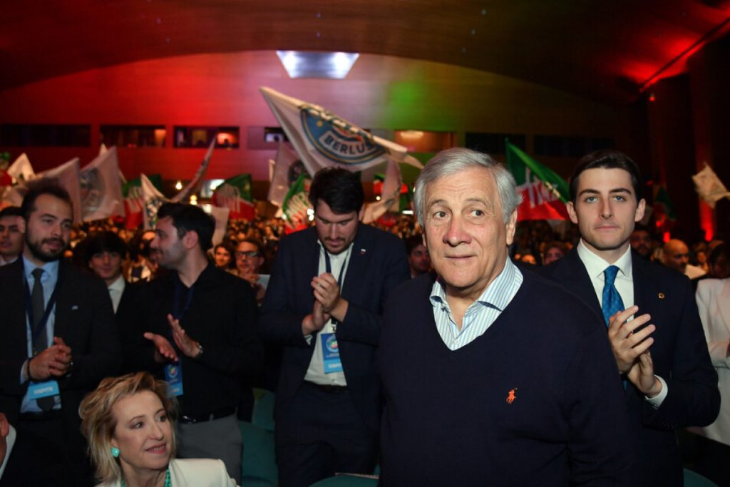 Forza_italia_pronta_alla_grand