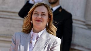 Giorgia_meloni_incontra_papa_l
