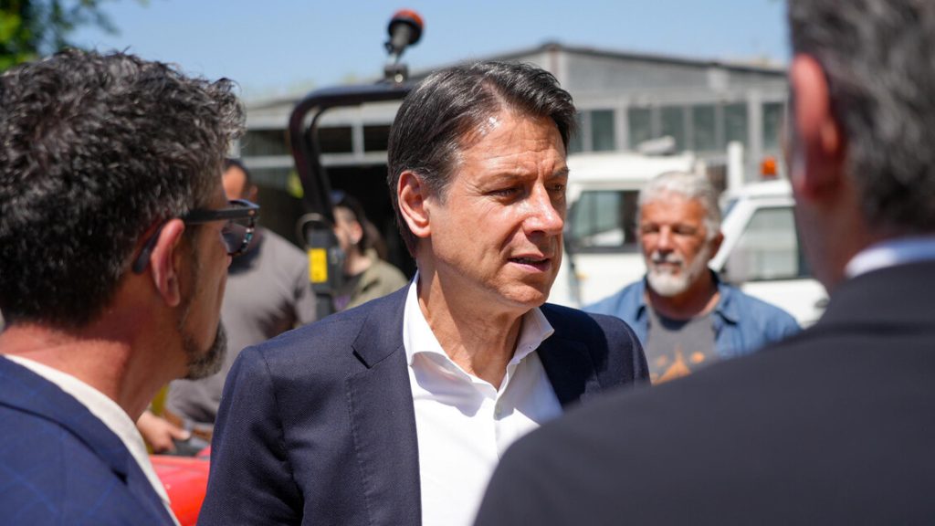 Giuseppe_conte_critica_il_riar