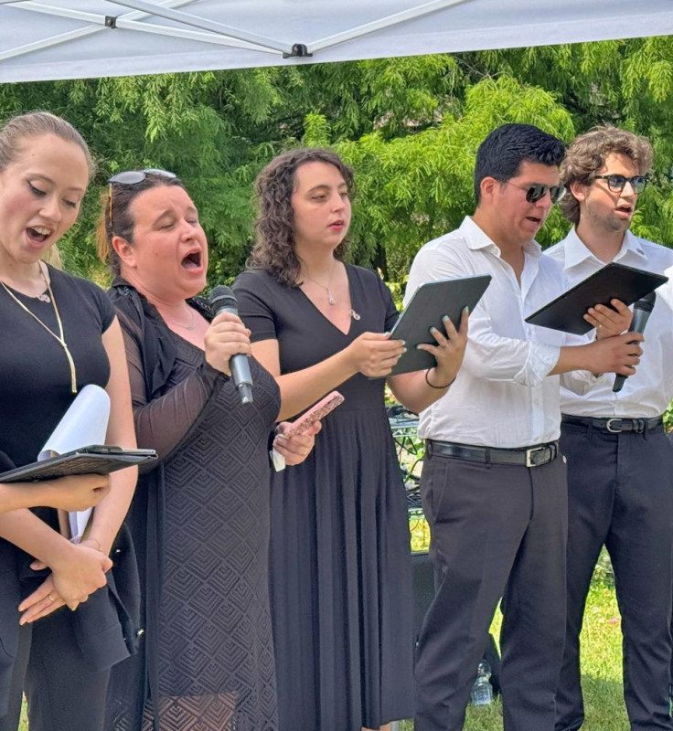 Humanitas_si_canta%3A_un_coro_co