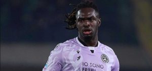 Il_difensore_dell%E2%80%99udinese_ouma