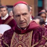 Il film conclave di edward berger: successo record in dvd, blu-ray e piattaforme digitali dopo la morte di papa francesco