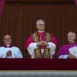 Il nuovo papa scelto dal conclave è Robert Francis Prevost, il primo pontefice nordamericano