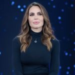 Ilary blasi affronta tensioni pubbliche e lo stop improvviso del suo programma televisivo su Mediaset