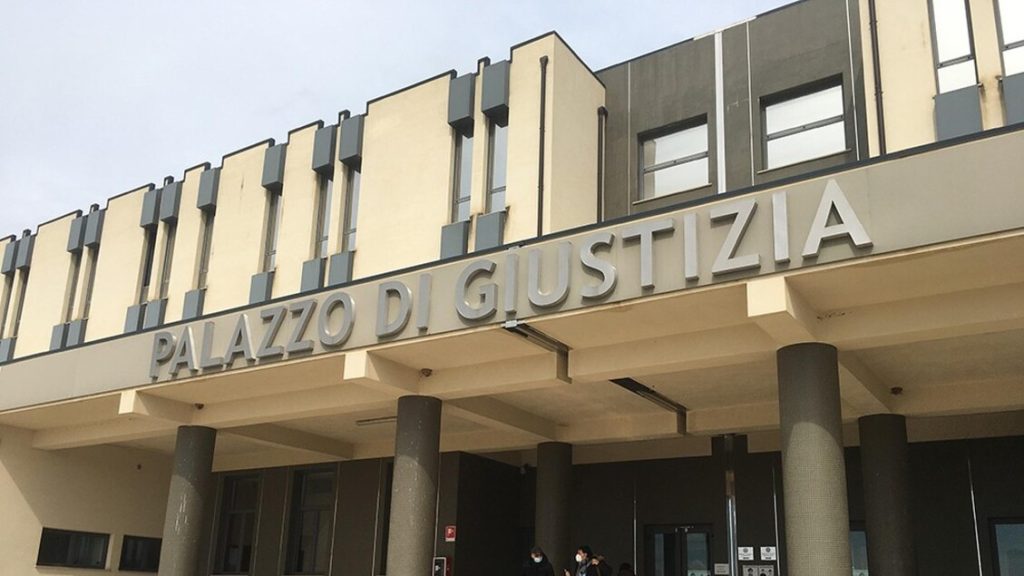 Indagati_per_il_crollo_del_via