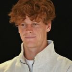 Jannik sinner e la sua famiglia: chi sono i genitori e il fratello del campione di tennis italiano