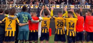 Juve_Stabia_Palermo_in_campo_i