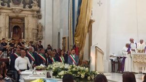 La_cerimonia_funebre_nella_chi
