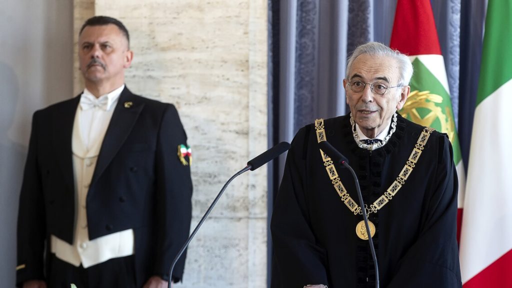 La_corte_costituzionale_confer