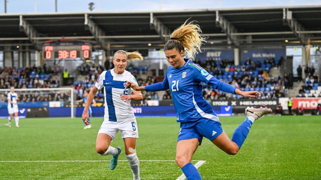La_nazionale_di_calcio_femmini
