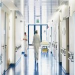 La regione lombardia vuole scegliere direttamente i primari ospedalieri universitari, nuova svolta nelle nomine 2025
