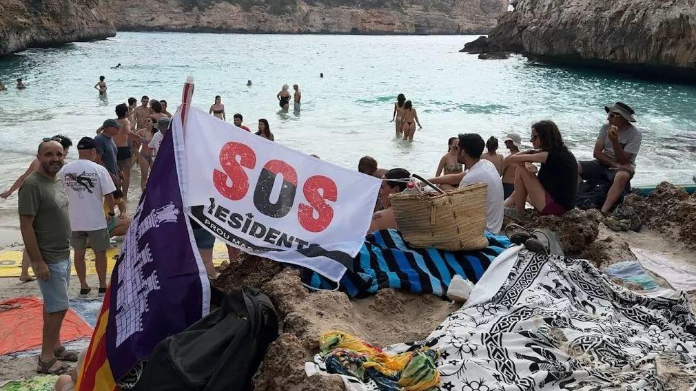 Le_baleari_dicono_basta_agli_i