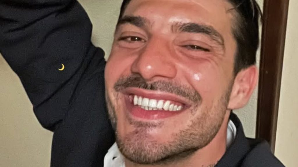 Lorenzo_spolverato_tra_grande_