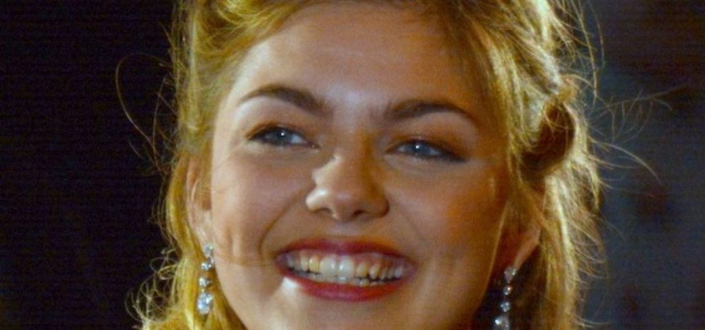 Louane_scelto_per_rappresentar
