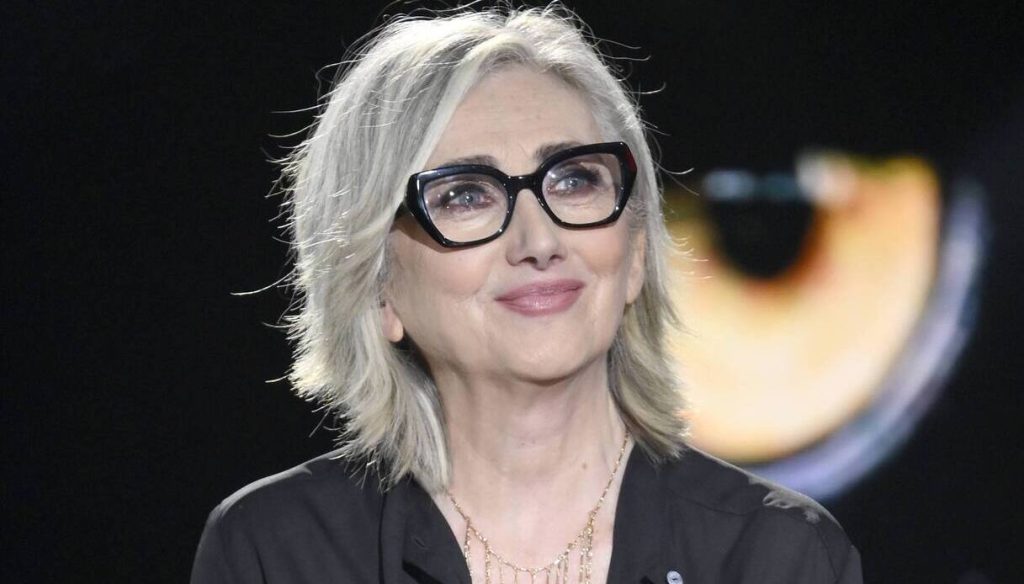 Roma, Trasmissione Belve - stagione 7 - puntata 4 - intervista a Lunetta Savino